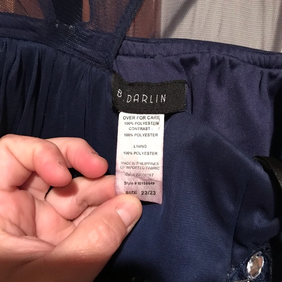 Jr plus size 22/23 dress - Picture 3 of 4